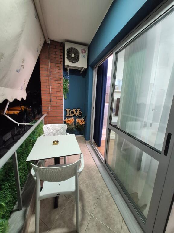 1+1, luxury furnished near Partizani high school, 500 euros, also for bnb