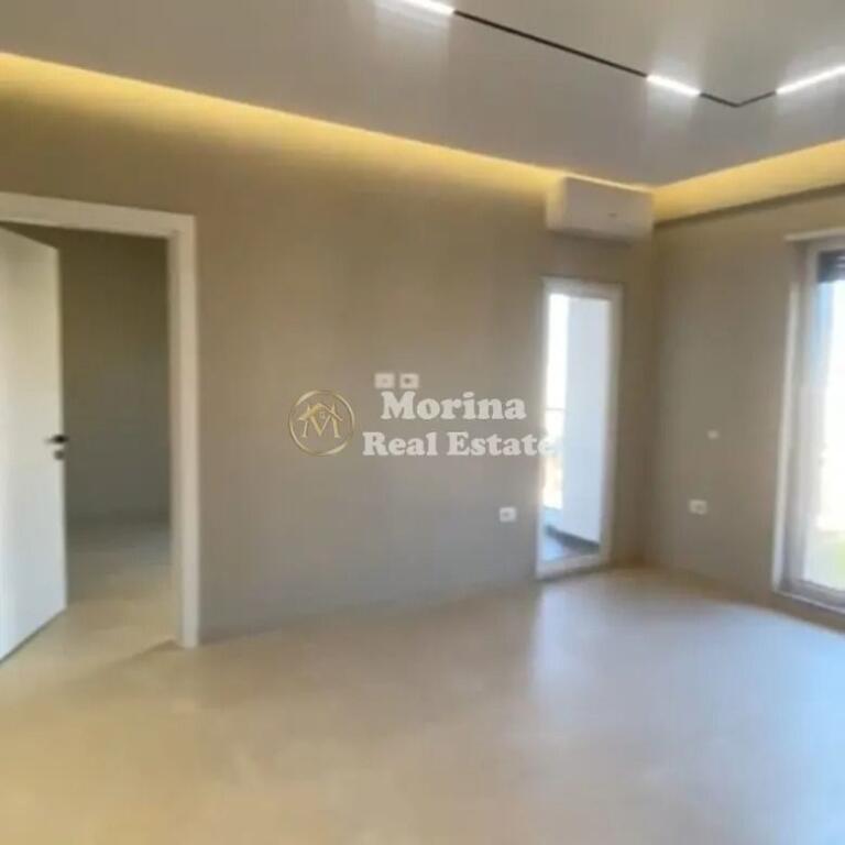 Qera | Apartament 1 + 1 | Rruga 5 Maji | 400 €/muaj