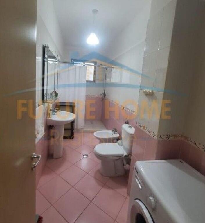 Qera, Apartament 1+1, Fresku, Tiranë