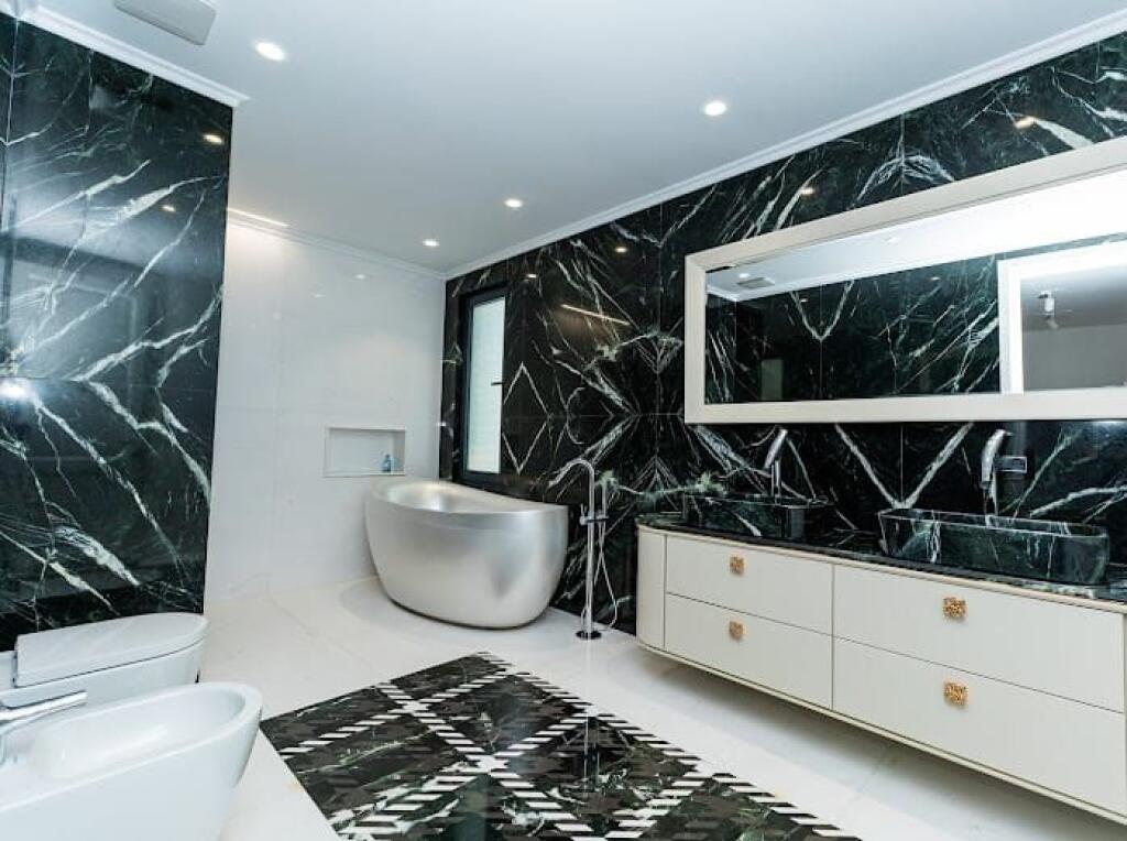 🏰 SUPER VILË LUKSOZE 4 KATËSHE NË ILIRIA PLAZH DURRËS