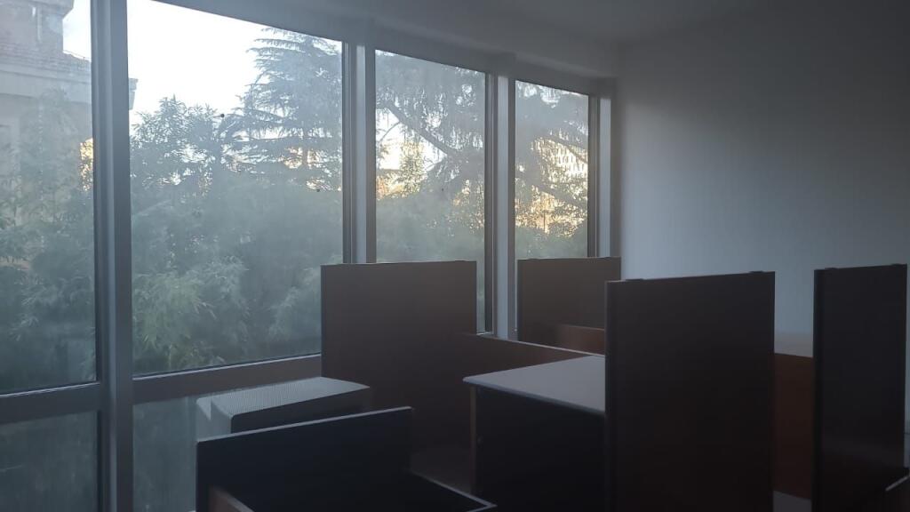 Business premises for rent (Sky towers)