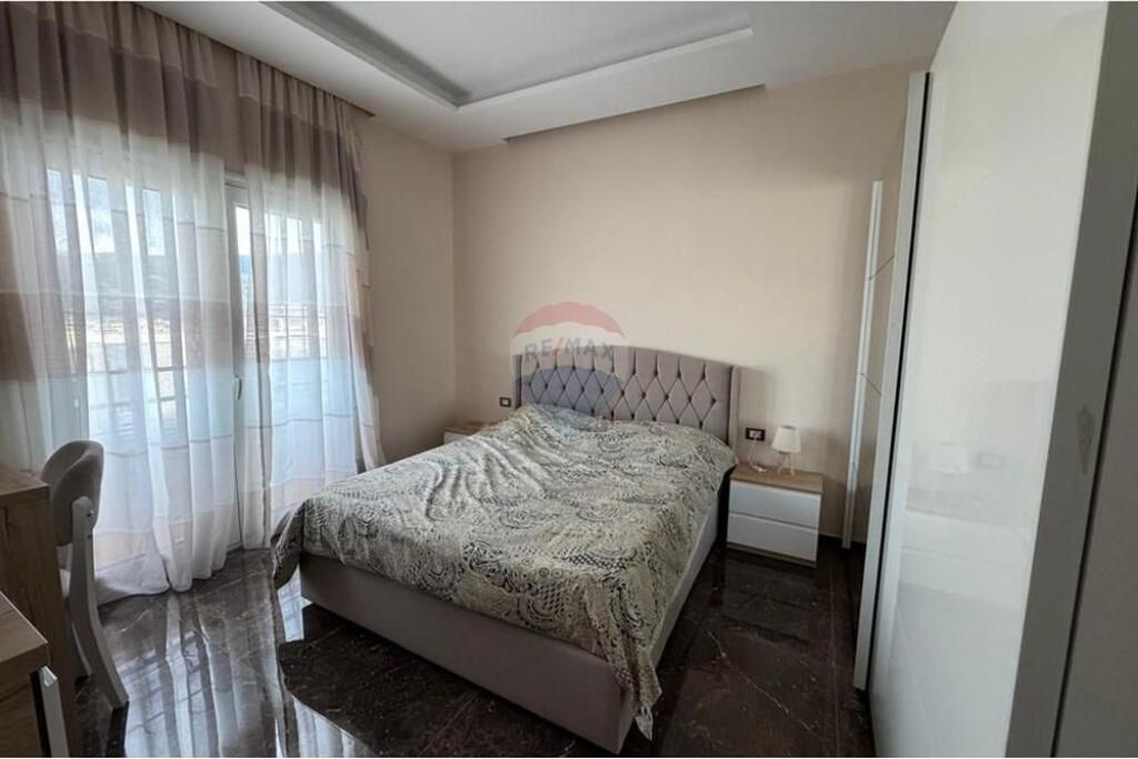 Penthouse 2+1 me Qera