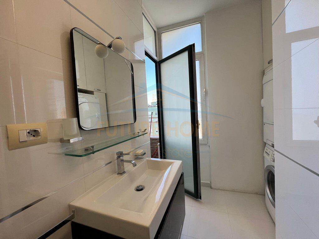 For rent, 2+1 Apartment, near Salt Restaurant, Pjetër Bogdani Street.