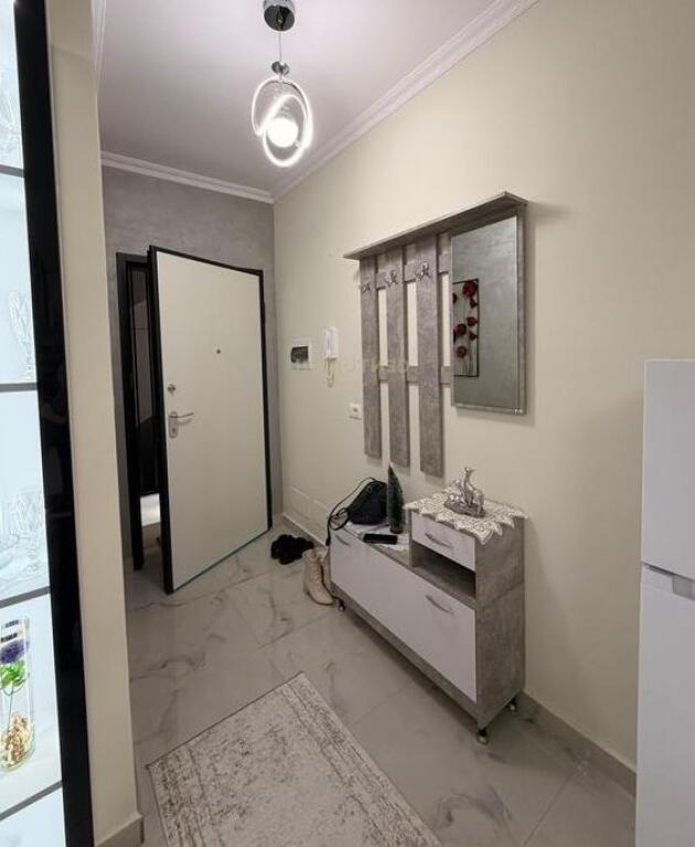 APARTAMENT ME QERA 1+1 + POST PARKIMI