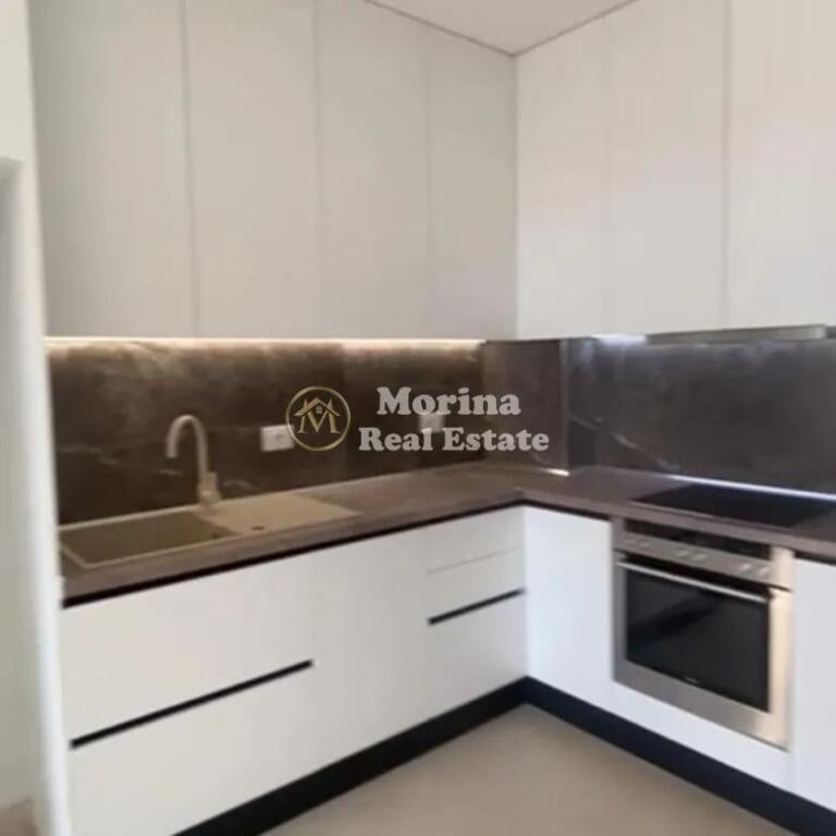 Affitto | Appartamento 1 + 1 | Via 5 Maggio | 400 €/mese