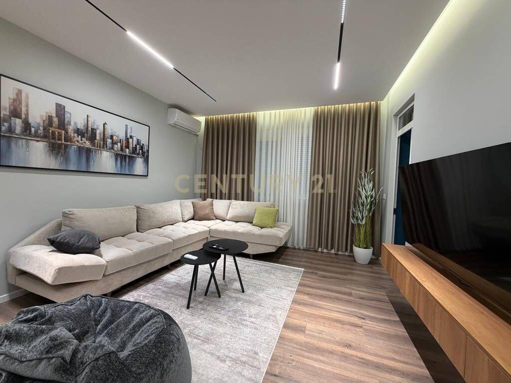 Astir, Japim apartament 1+1 me qera