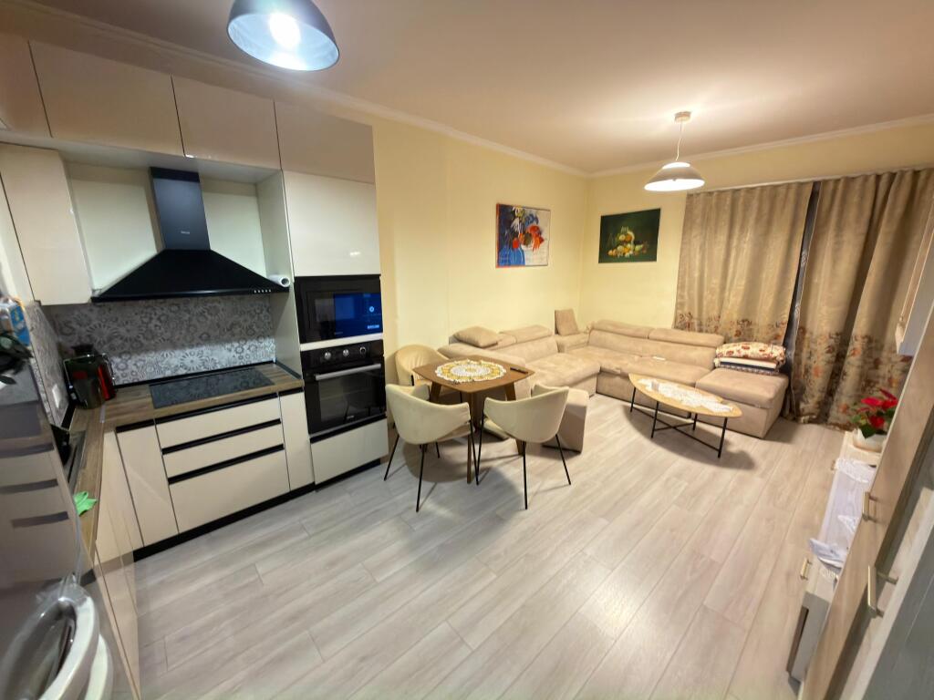 📣 AFFITTO Appartamento 1+1 📍 Farmacia 10 🛣️ Via "Dibrës" ✨