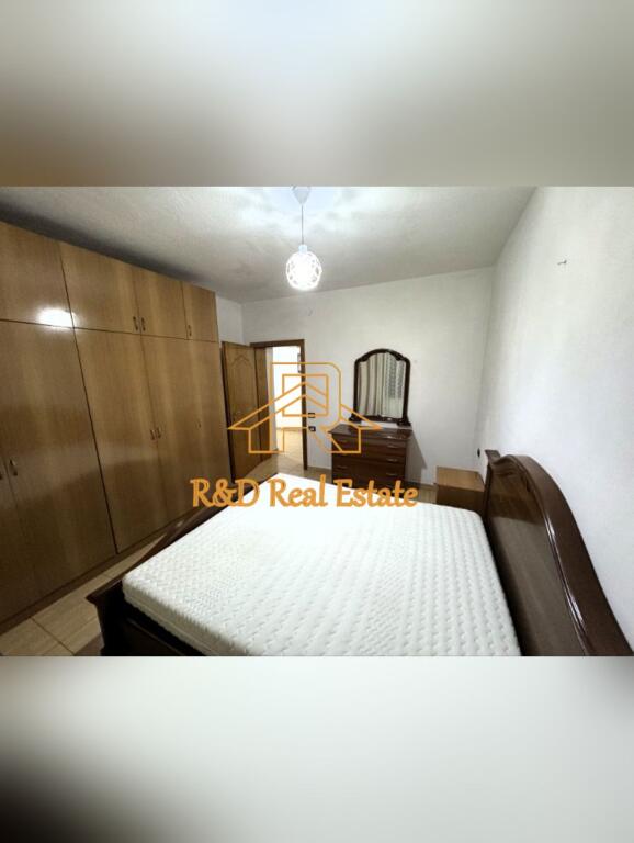 🏡 Jepet me qira – Apartament 2+1 + Ballkon(Venue)