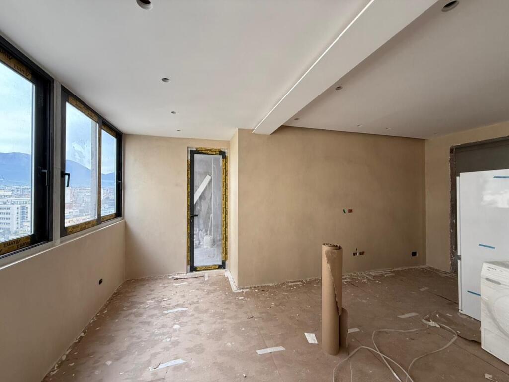 ✨Jepet me Qira Zyrë Premium | 📍Rruga e Durrësit