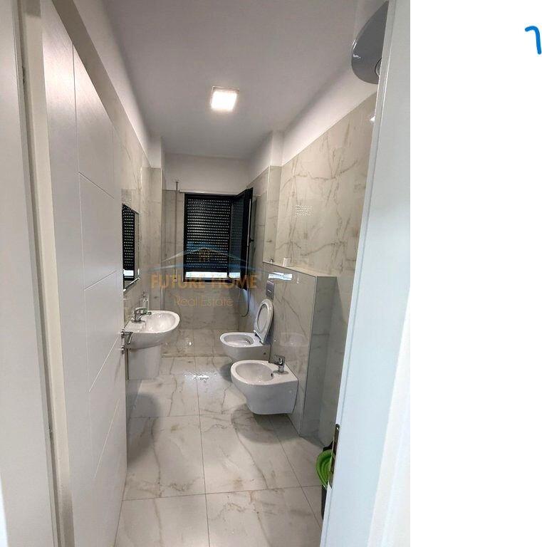 In vendita, Appartamento 1+1+Posto auto, Via Qemal Stafa, Tirana