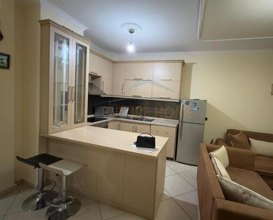 Affitto, Appartamento 1+1+ Posto Auto, Kodra e Diellit, Tirana