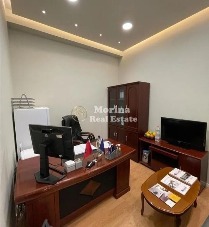 Shitje | Ambjent Biznesi | Komuna e Parisit | 82000 €