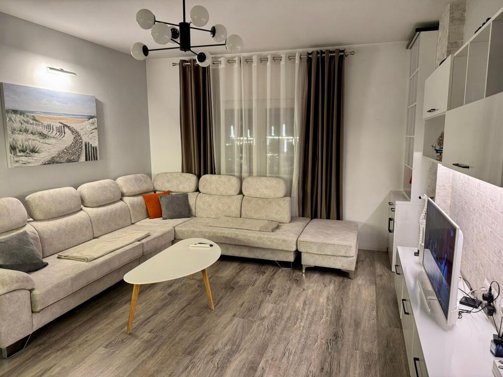 📣 AFFITTO SUPER Appartamento 2+1 📍 Stazione Ferroviaria, Vicino al Piccolo Anello ✨