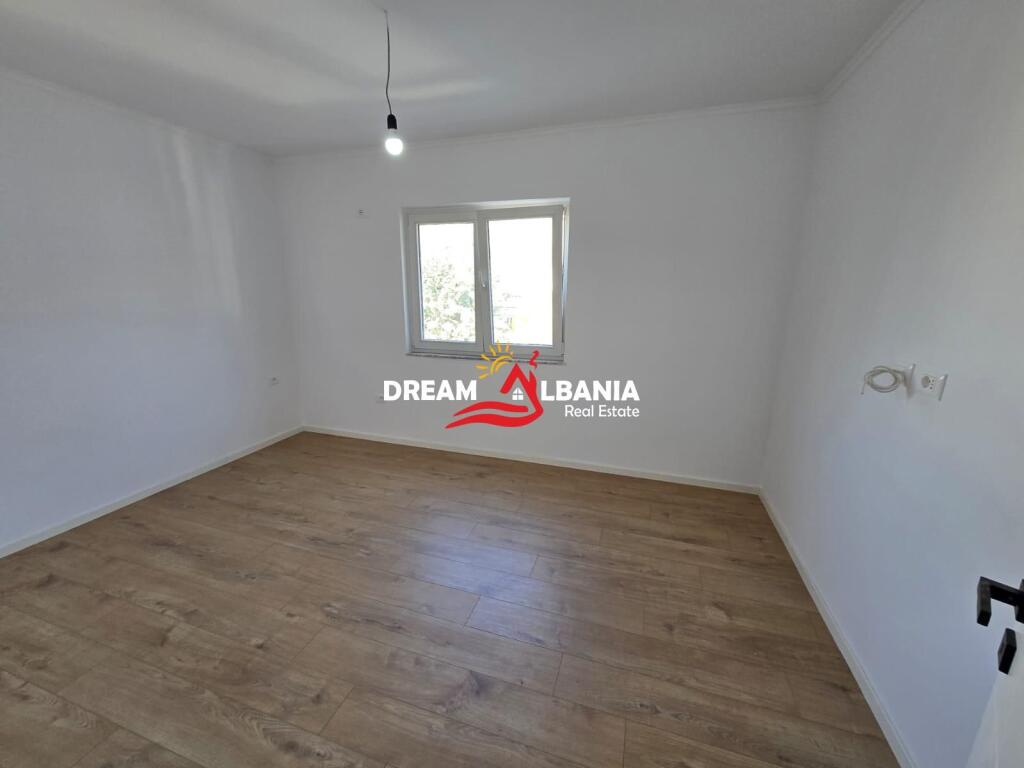 Apartament 2+1+2WC ne Shitje ne Don Bosko, prane Bar Artisti ( ID 4129551)
