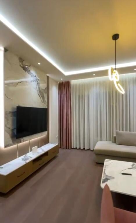 Apartment 2+1+2 for rent "Rr.Kosovareve"