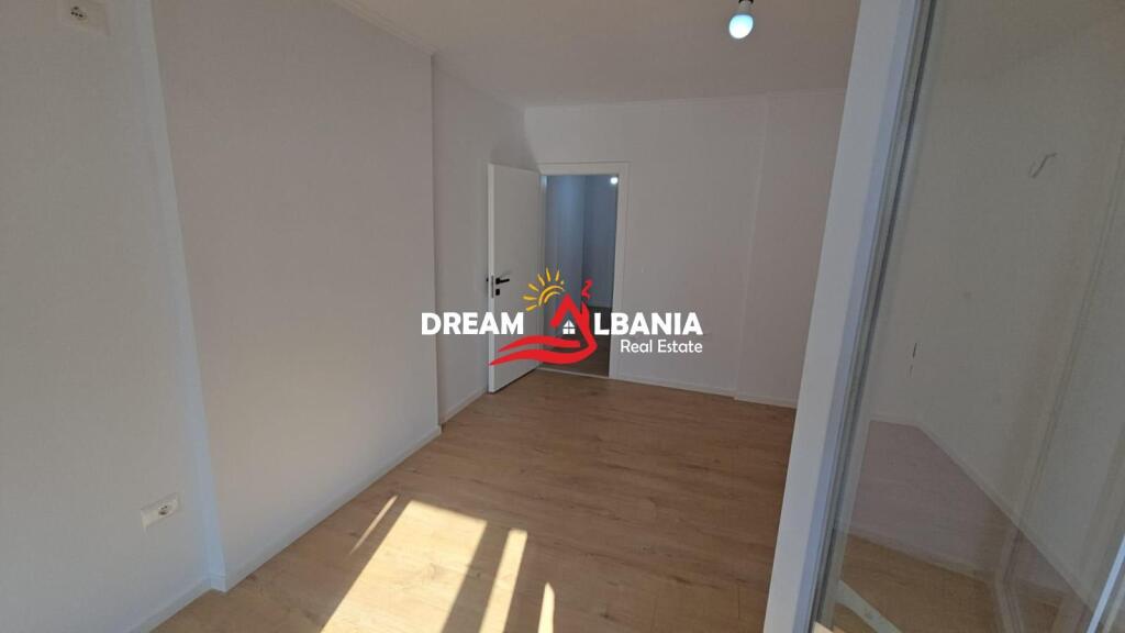 Apartament 2+1+2WC ne Shitje ne Don Bosko, prane Bar Artisti ( ID 4129551)
