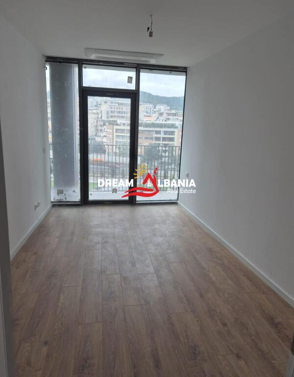 Jepet me qera apartament 2+1+2 per banim/biznes dhe parking i perfshire tek liqeni i Tiranes, kompleksi Lake View (ID 42611396)