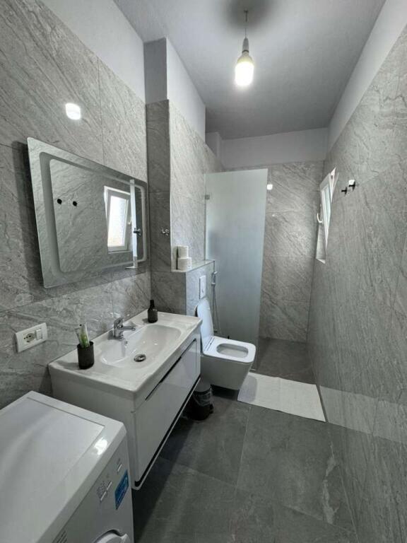 Apartament 2+1 me qera ne don bosko