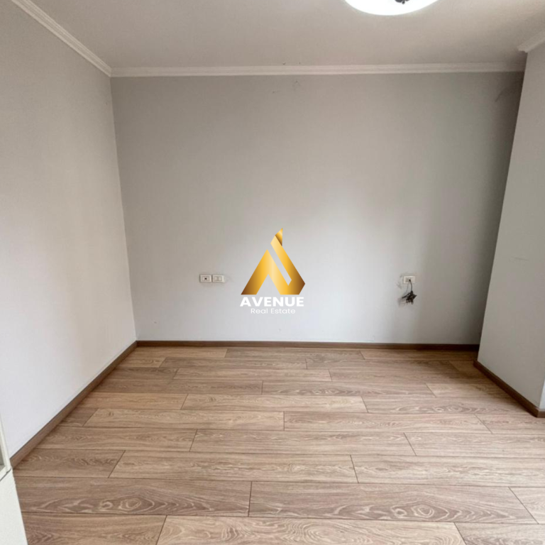 SHITET APARTAMENT 2+1+2 PRANE 21 DHJETORIT, TIRANË