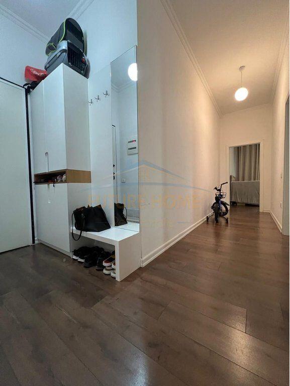 Shitet apartament 2+1+2 Square21 Rruga e Kavajes