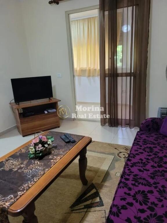 Qera | Garsoniere | 21 Dhjetori | 300 €/muaj