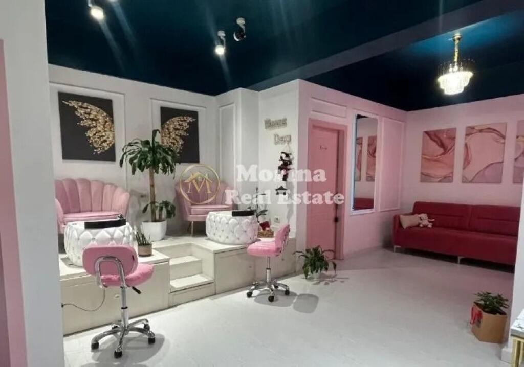 Rent | Business Premises | Myslym Shyri Street | 800 €/month