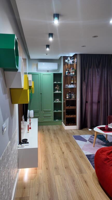 Studio apartment for rent in Xhamllik