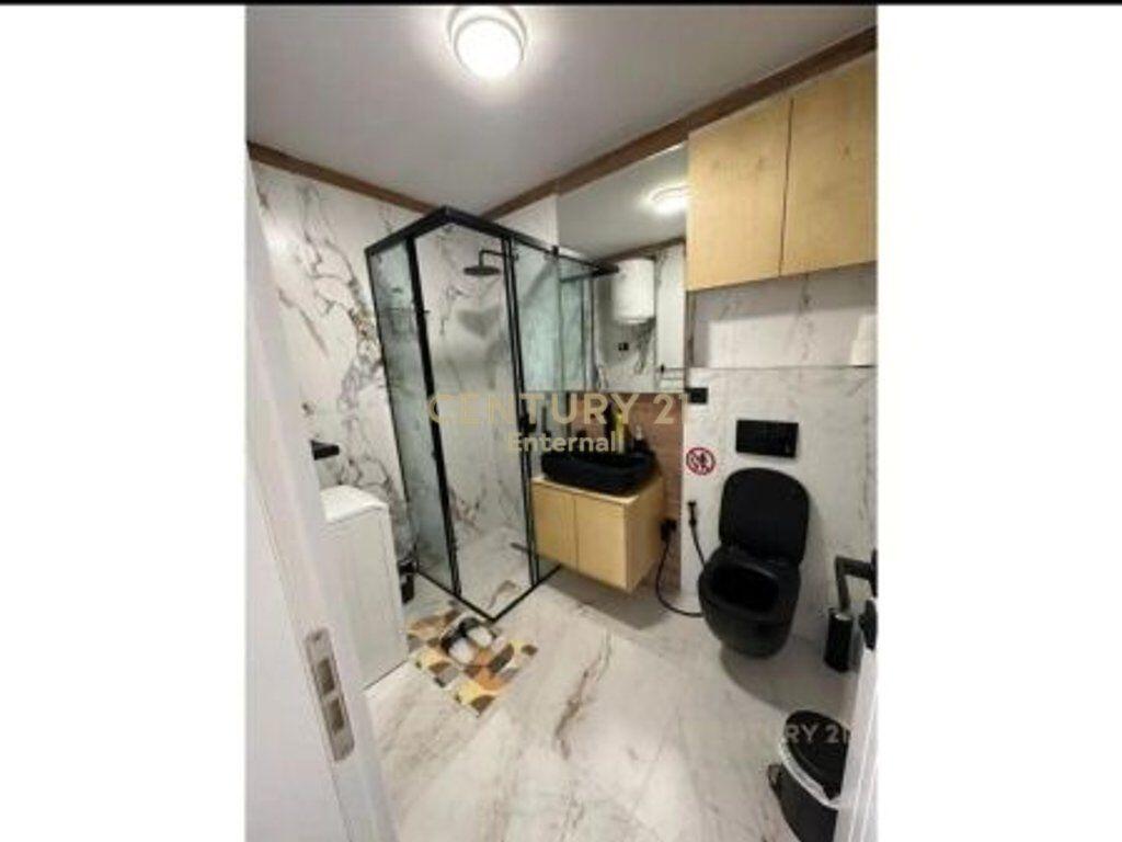 Apartament 1+1 me qira tek Pazari i Ri