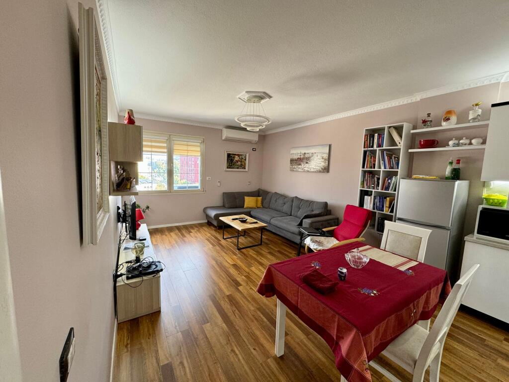 📣 RENT Apartment 1+1 📍"Elbasani" Street, Near "Luarasi" University ✨  