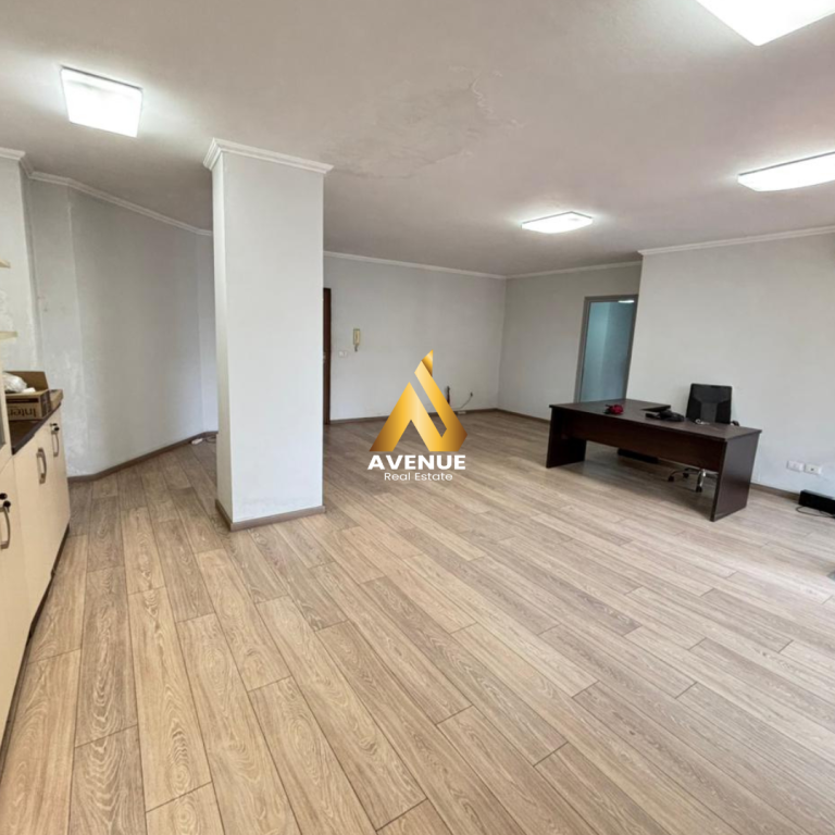 SHITET APARTAMENT 2+1+2 PRANE 21 DHJETORIT, TIRANË