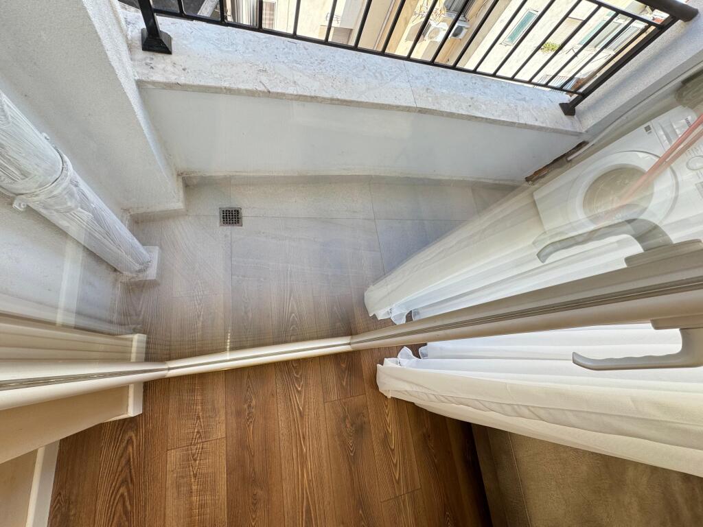 Apartament me qera 1+1 Qender