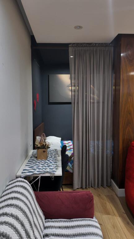 Studio apartment for rent in Xhamllik