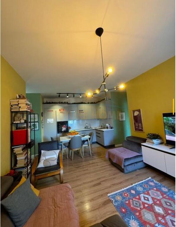 JEPET ME QERA APARTAMENT 2+1 QUARTUM RESIDENCE,JORDAN MISJA