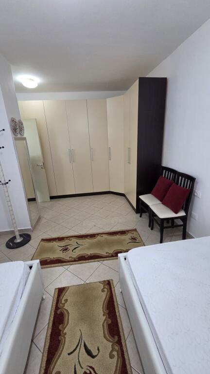 Qira, Apartament 1+1, Gjykata, Durres