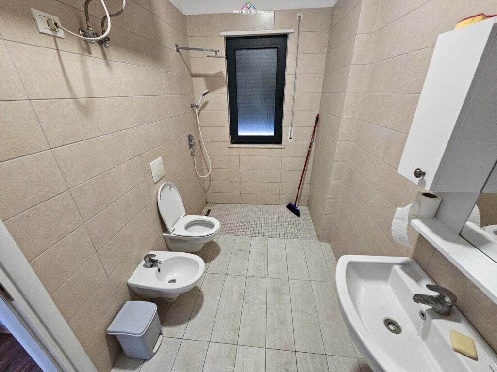 Apartament Me Qera 2+1+2 ne Astir (ID B2201644) Tirane