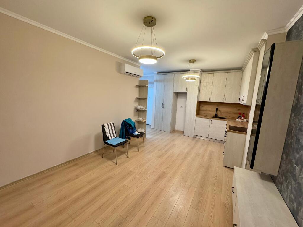 📣 VENDESI Appartamento 1+1 📍 Via "Jordan Misja", Vicino all'Università "Beder" ✨  