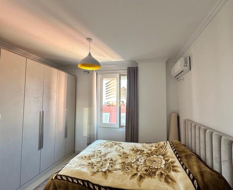 Shitet, Apartament 2+1+2+blk,Yzberisht,Prane Amerikan 3, 175,000 Euro