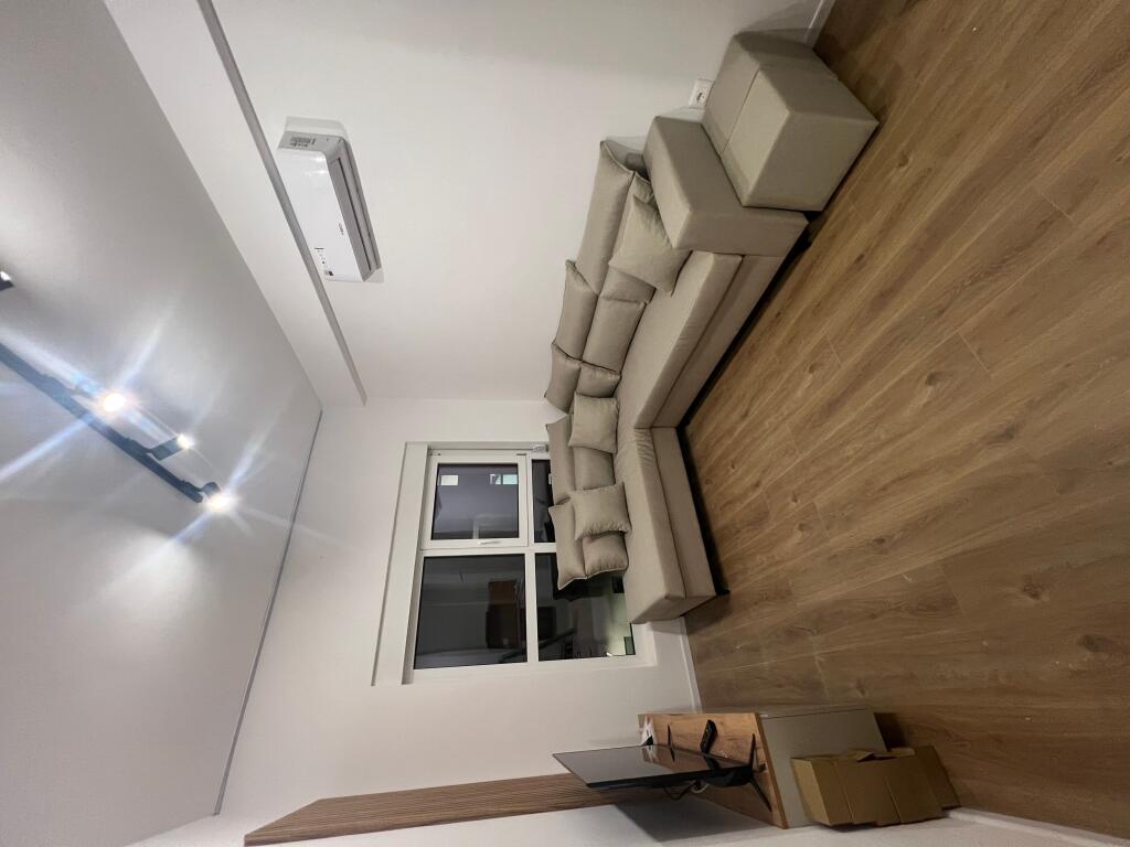 Affittasi 1+1 nella residenza Kadiu