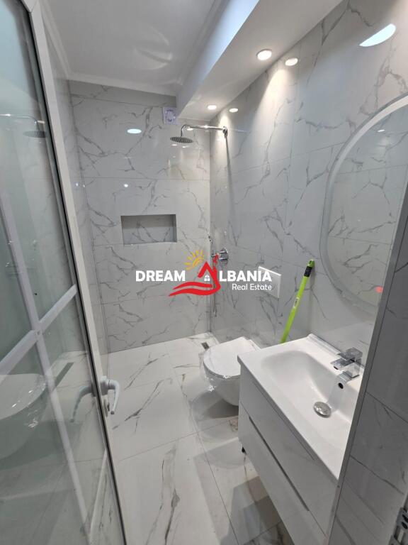 Apartament 2+1+2WC ne Shitje ne Don Bosko, prane Bar Artisti ( ID 4129551)
