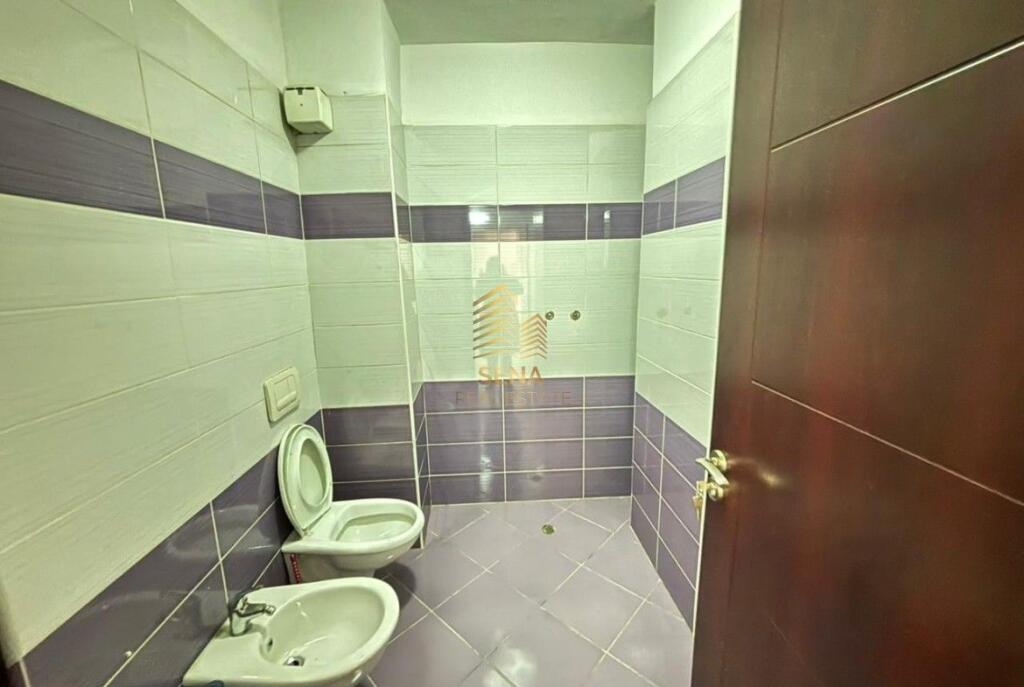 Shitet, Apartament 2+1+blk, 21 Dhjetori – prane Hotel Mondial, 258,000 Euro