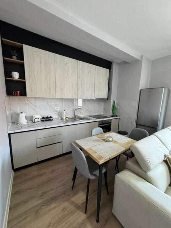 Apartament 2+1 me qera ne don bosko