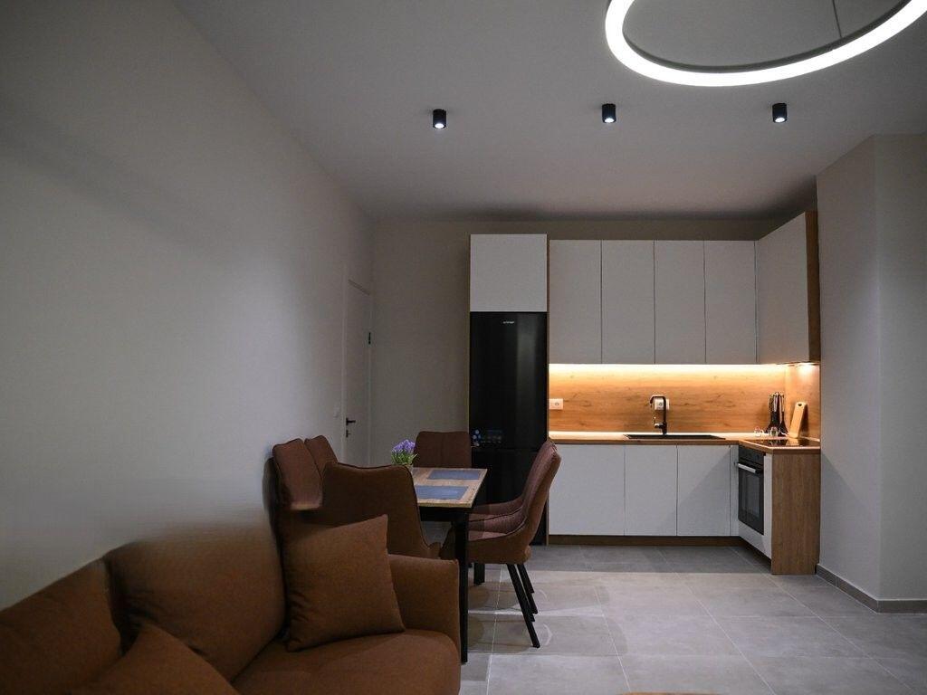 Shitet Apartament 2+1 ne Kamez! 125,000 €