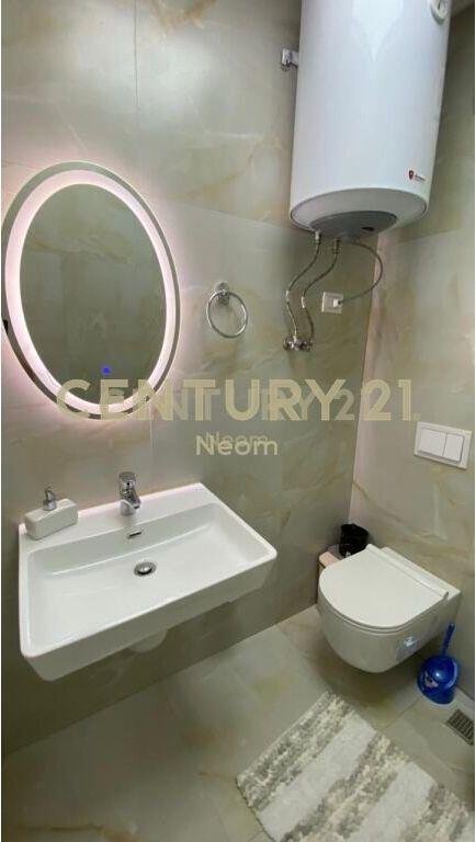 AFFITTASI APPARTAMENTO MODERNO 2+1+2 A FIORE DI BOSCO!