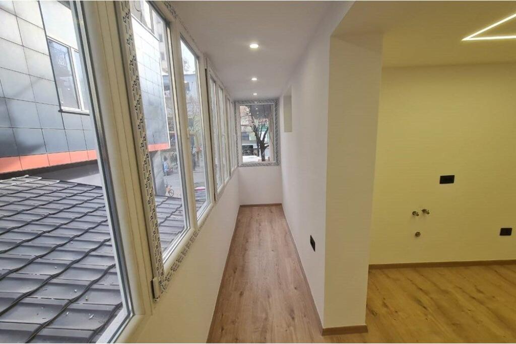 Business Premises for Rent in Bllok