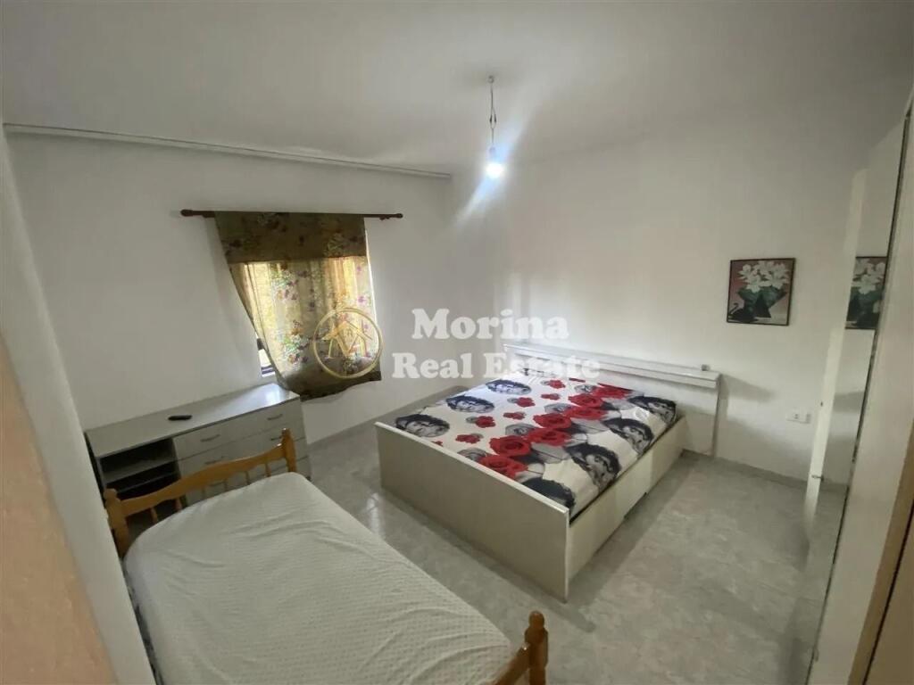 Qera | Shtëpi private 1 + 1 | Sauk - Senatoriumi | 350 €/muaj