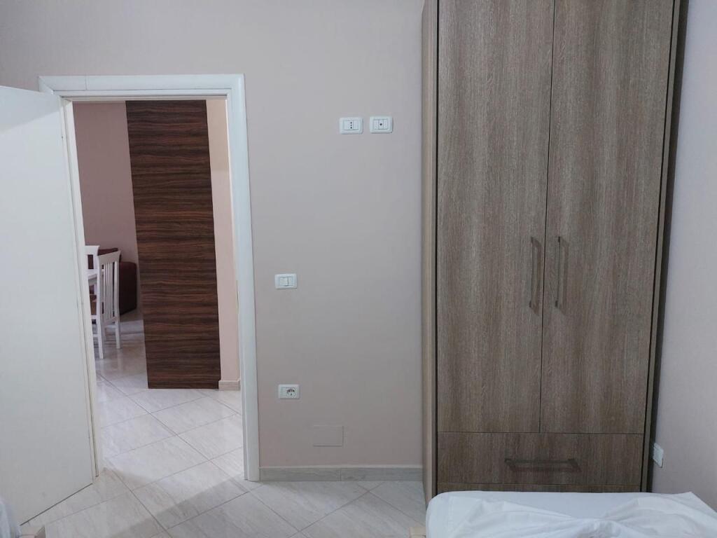 Appartamento 2+1 in Affitto a Lungo Termine - Lungomare, Vlore