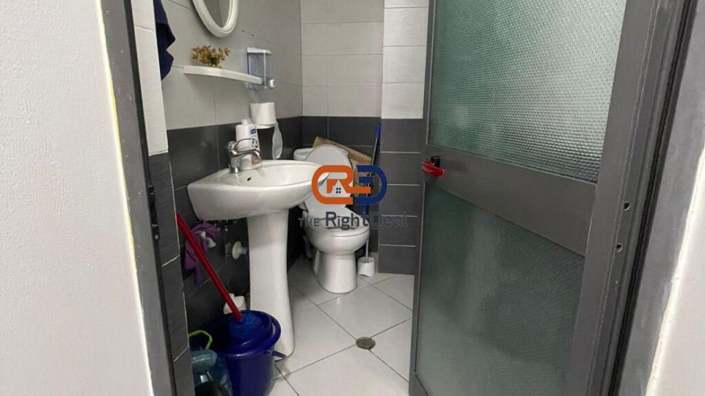 Tek Selvia, Shitet Njesi Biznesi Me Lokacion Perfekt!!!