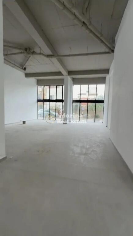 Affitto | Ambiente Commerciale | Brryli | 4500 €/mese