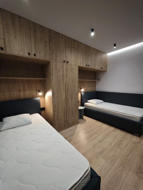 For rent apartment 2+1+2 with 2 balconies, near Durres train station