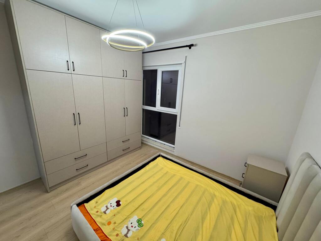 📣 VENDESI Appartamento 1+1 📍 Via "Jordan Misja", Vicino all'Università "Beder" ✨  